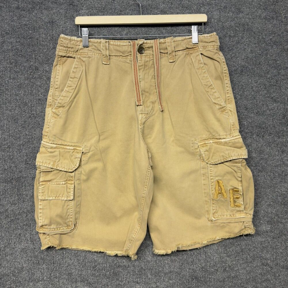 American Eagle Outfitters Cargo Shorts Men 32 Beige Longer Length Distressed Y2K